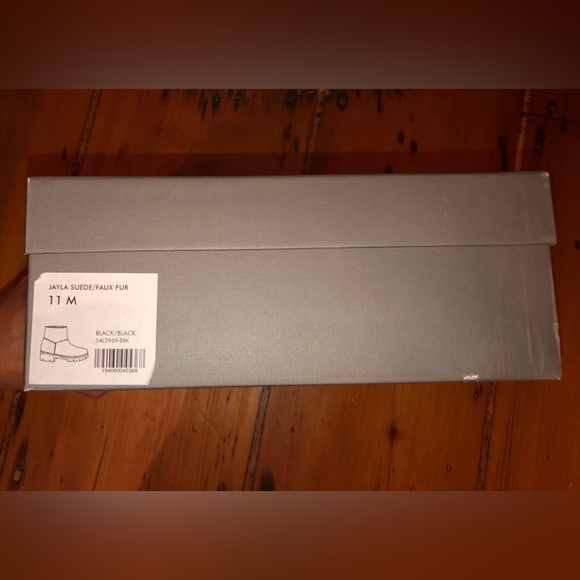 Aquatalia Suede Waterproof Ankle Boots w. Faux Fur Lining Size 11 - Picture 4 of 4